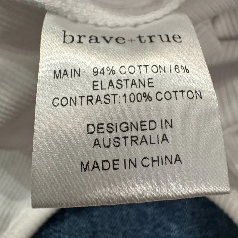 White Flutter Sleeve Ruffled Blouse - Picture 4 of 5